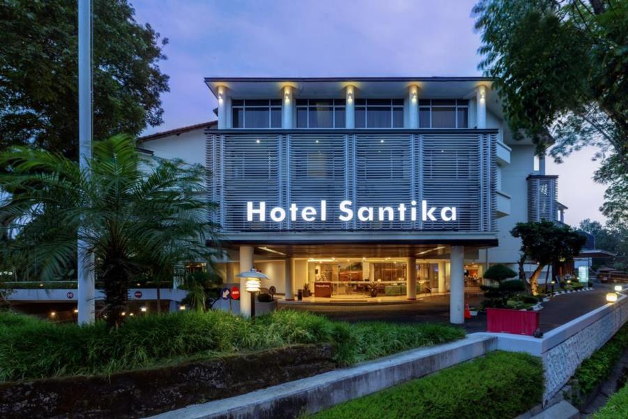 Hotel Santika Pasir Koja Bandung Exterior photo